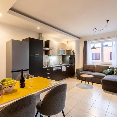 Supernova Apartment